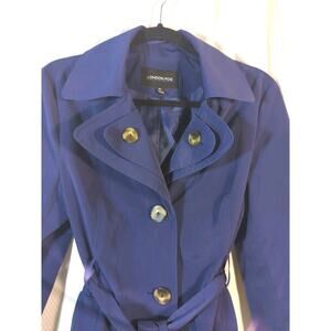 London Fog Women's Purple Raincoat Size Medium Button up/Belted85